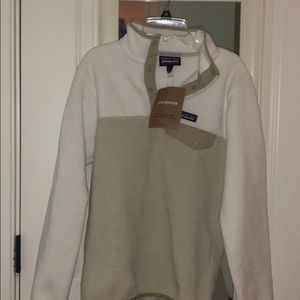 BRAND NEW Patagonia women’s synchilla pullover xxs